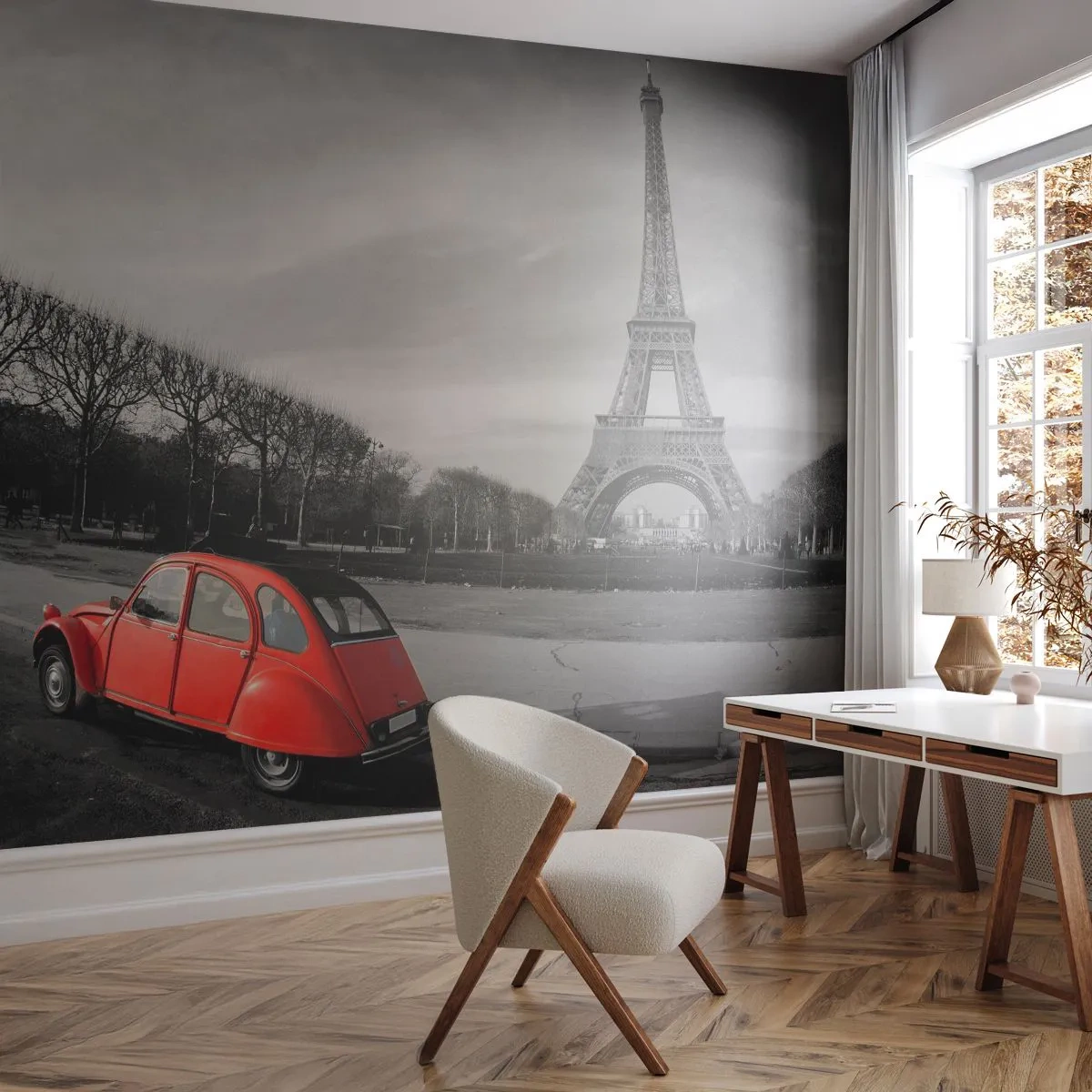 Papier Peint Photo Premium Sand - Voiture rouge devant la tour à Paris en noir et blanc - 100x70cm - Plus parisien que Paris lui-même - Décoration murale moderne pour le salon et la chambre ARTTOR