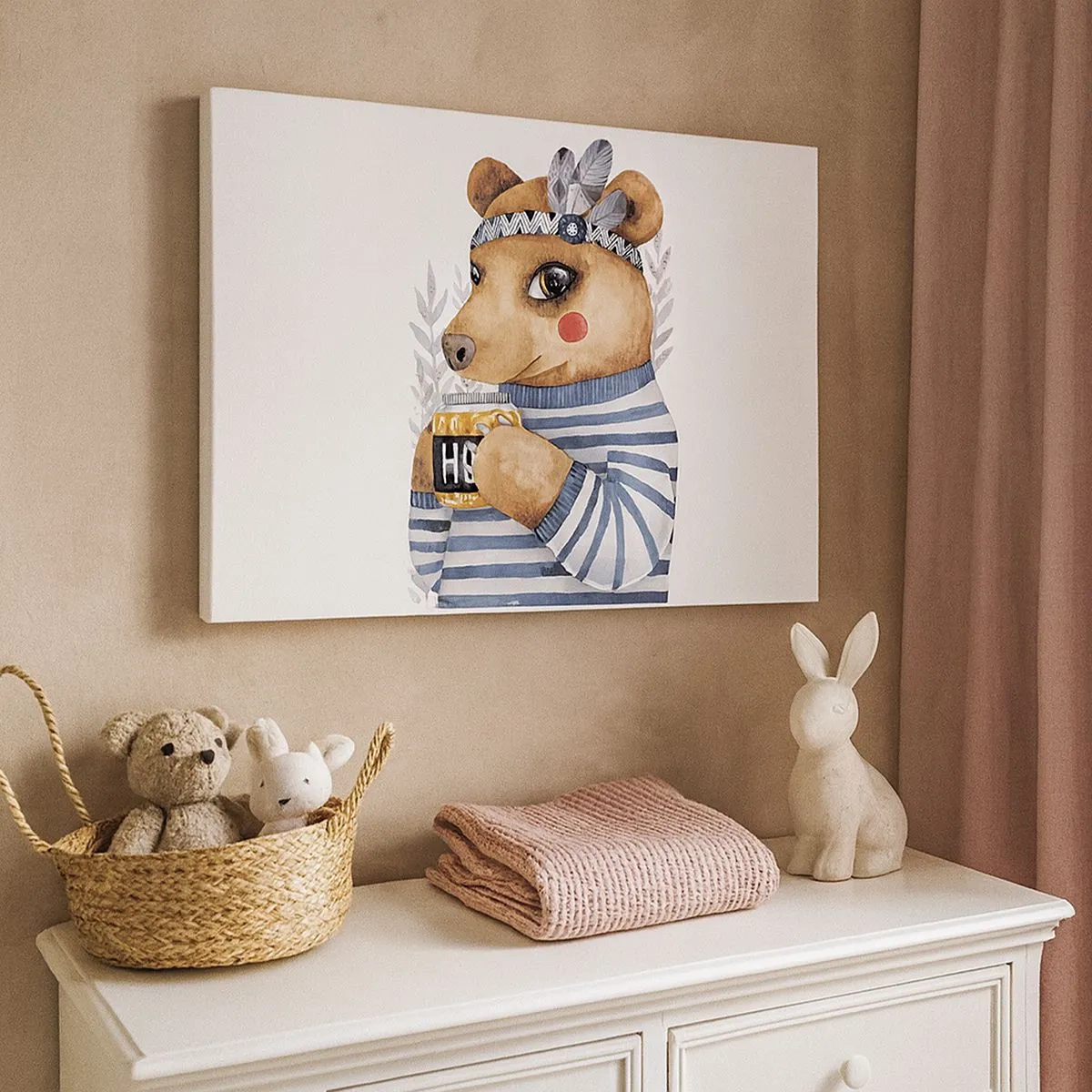 Impression sur toile - Image sur toile - Un ours en peluche dans un pull rayé avec une tasse de miel - 70x50cm - Un nounours trop mignon - Décoration murale moderne pour le salon et la chambre ARTTOR