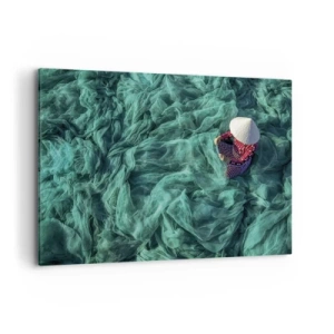 Impression sur toile - Image sur toile - Une personne avec un chapeau parmi des filets de pêche verts - 100x70cm - Dans une mer de filet - Décoration murale moderne pour le salon et la chambre ARTTOR