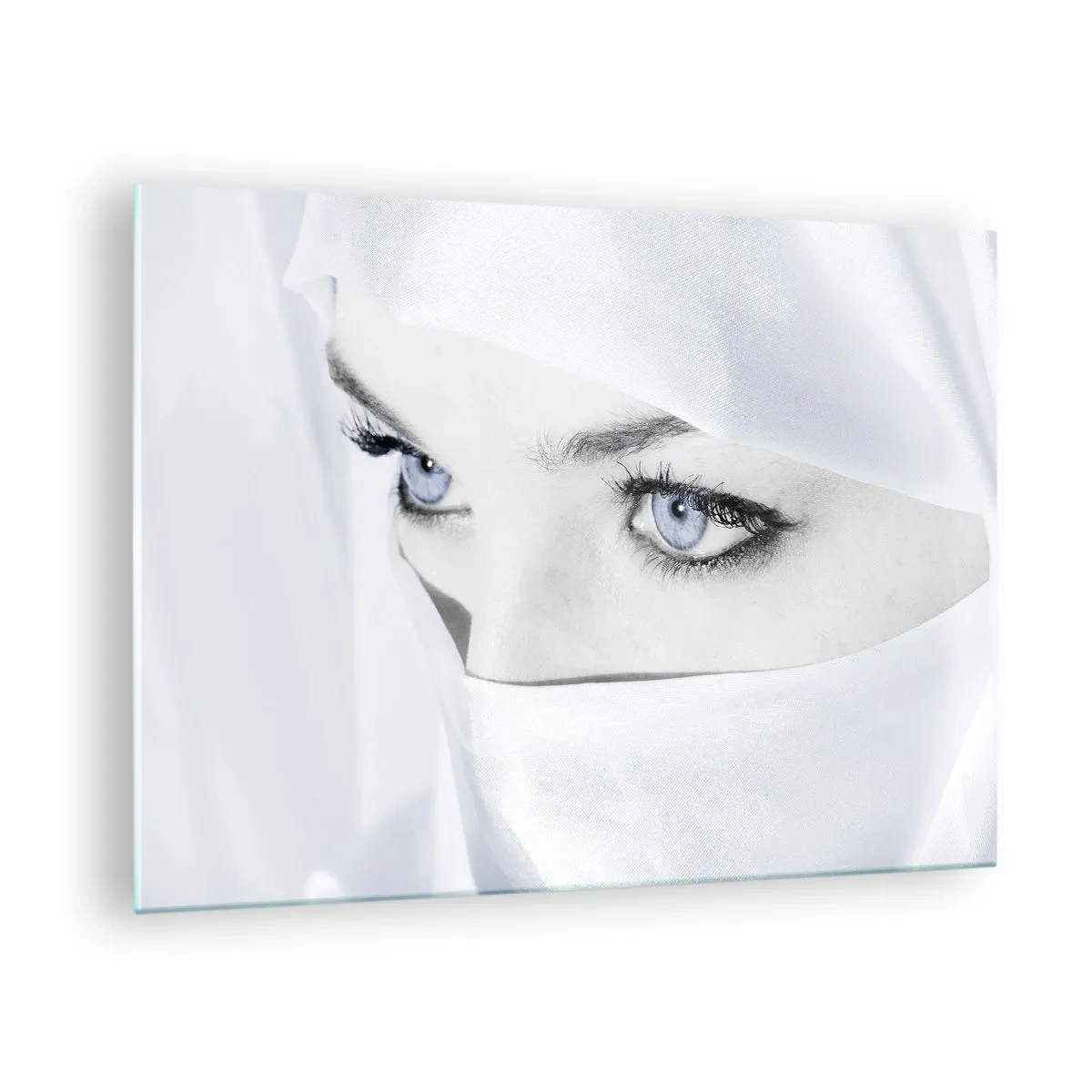Impression sur verre - Image sur verre - Un portrait subtil avec des yeux bleus expressifs - 70x50cm - Directement des mille et une nuits - Décoration murale moderne pour le salon et la chambre ARTTOR