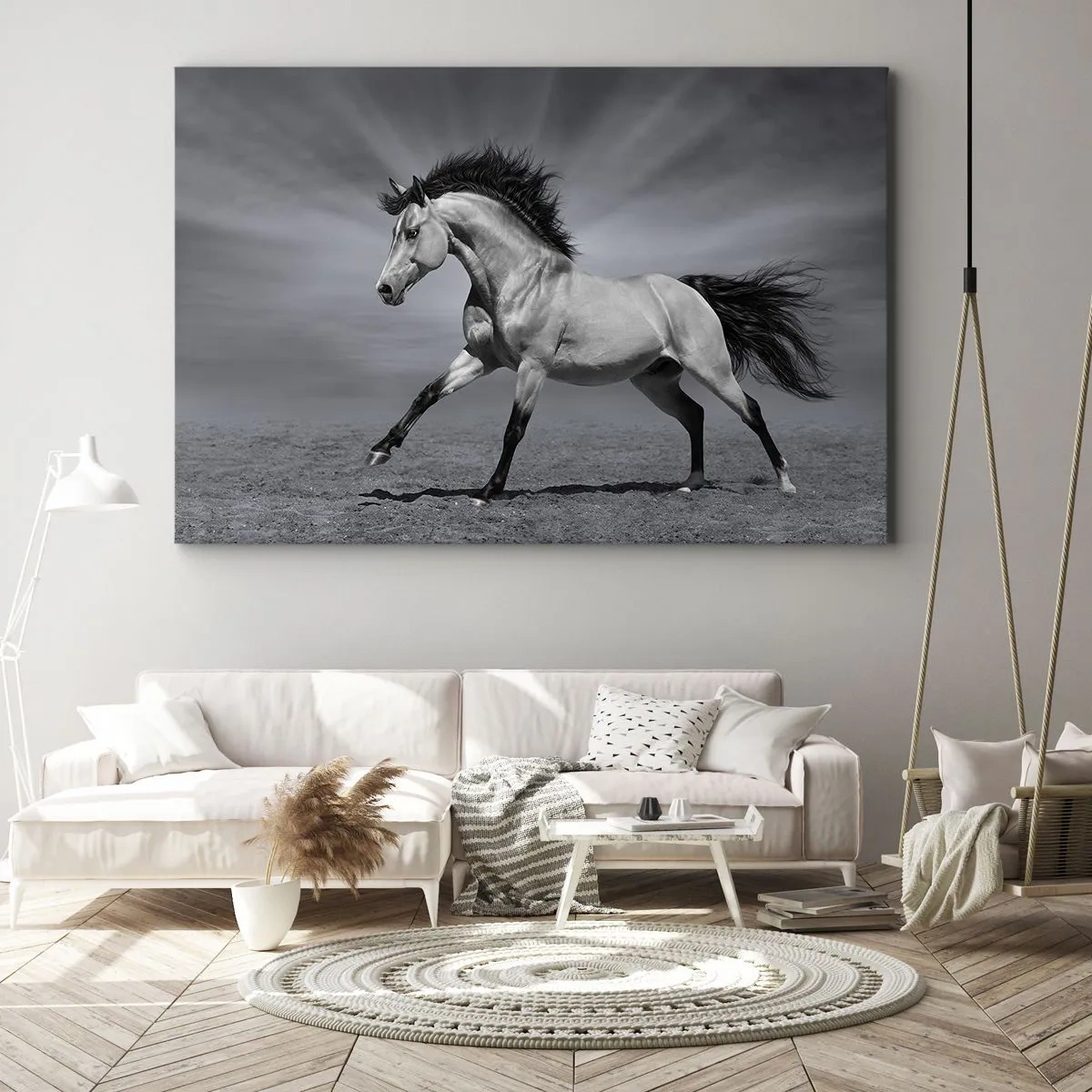Impression sur toile - Image sur toile - Un cheval noir et blanc dans une pose dynamique dans le désert. - 70x50cm - Né pour séduire - Décoration murale moderne pour le salon et la chambre ARTTOR