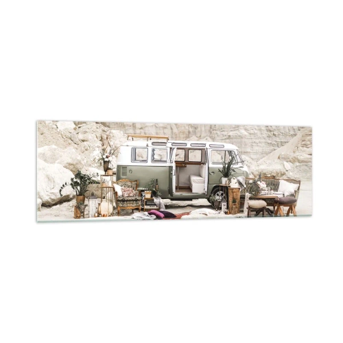 Impression sur verre - Image sur verre - Un camping-car rétro au design bohème sur fond de paysage rocheux. - 160x50cm - Il est temps de commencer le voyage - Décoration murale moderne pour le salon et la chambre ARTTOR