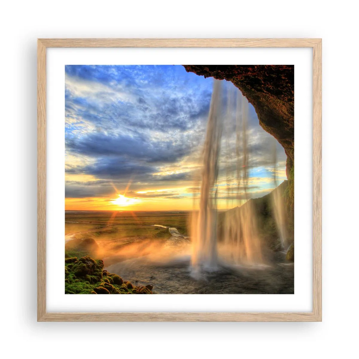 Affiche dans un chêne clair - Poster - Le monde derrière un voile de gouttes - 50x50 cm