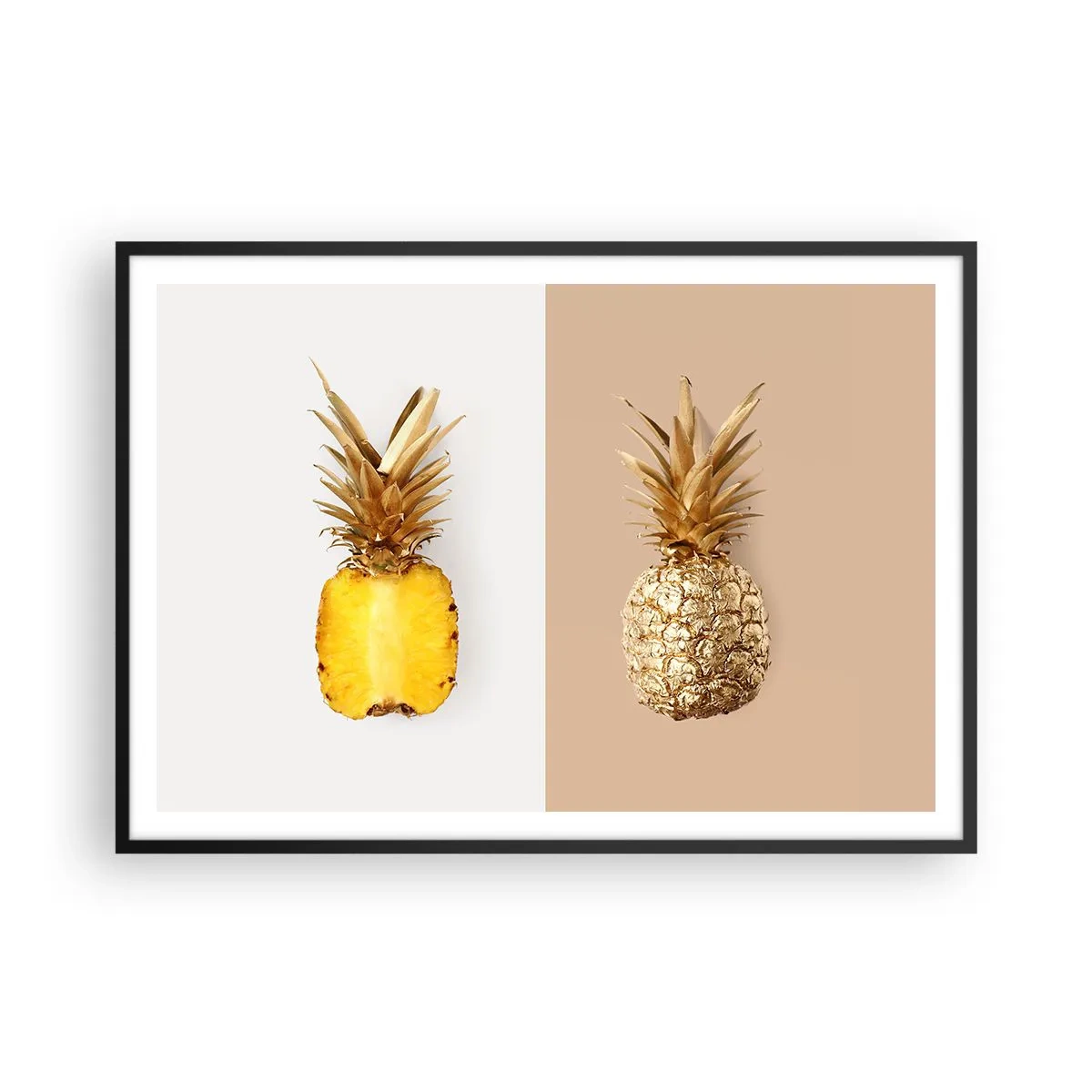 Affiche dans un cadre noir - Poster - La moitié d'un ananas frais et doré sur un fond contrasté - 100x70cm - Ananas pour nous - Décoration murale moderne pour le salon et la chambre ARTTOR