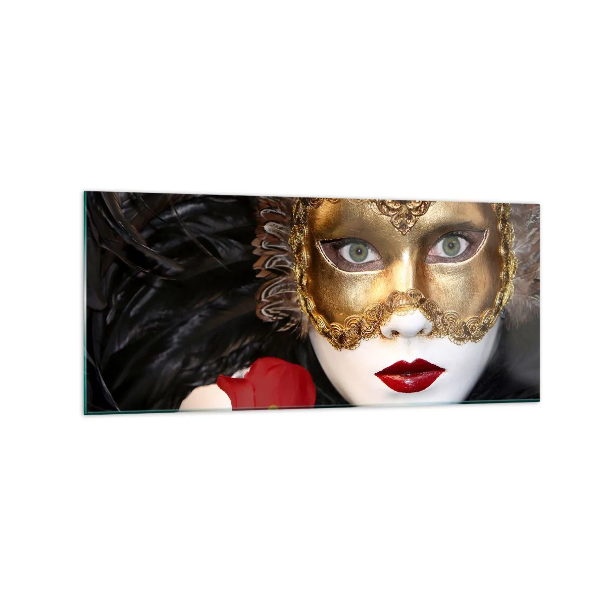 Impression sur verre - Image sur verre - Masque vénitien doré avec plumes et rose rouge, motif mystérieux. - 120x50cm - Parce que la vie est un grand bal - Décoration murale moderne pour le salon et la chambre ARTTOR