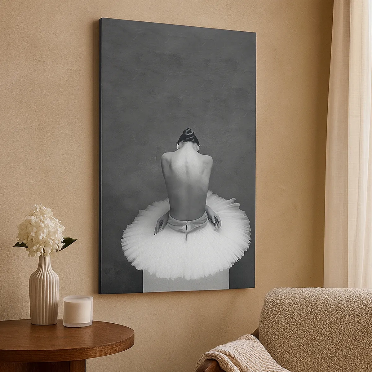 Impression sur toile - Image sur toile - Une danseuse de ballet dans une pose classique sur un fond sombre. - 50x70cm - C'est justement en train de fleurir - Décoration murale moderne pour le salon et la chambre ARTTOR