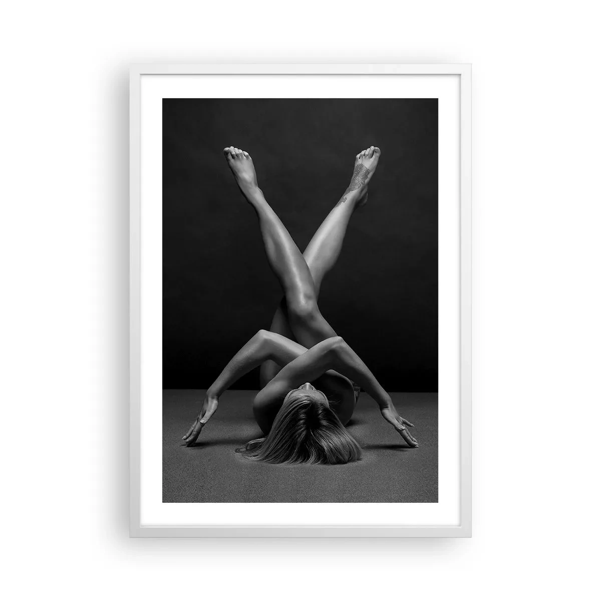 Affiche dans un cadre blanc - Poster - Géométrie de la nudité - 50x70 cm