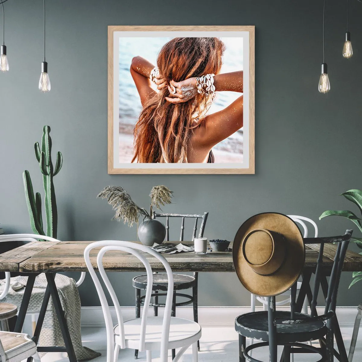 Affiche dans un chêne clair - Poster - La soeur de l'eau et du soleil - 40x40 cm