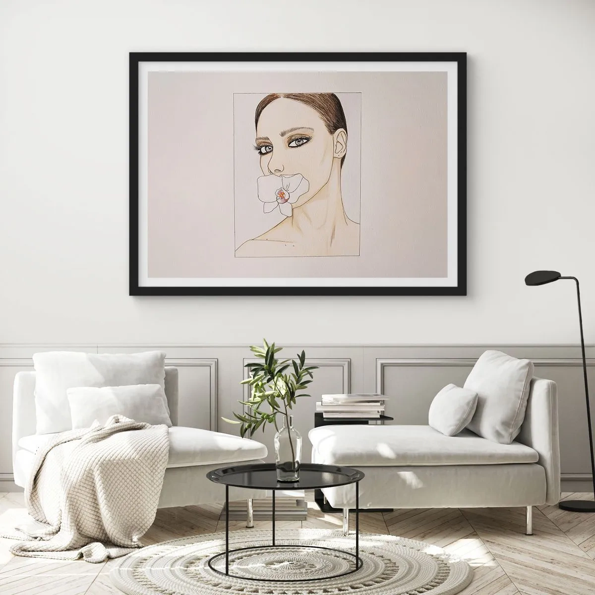 Affiche dans un cadre noir - Poster - Portrait d'une femme avec une orchidée aux couleurs délicates - 70x50cm - Symbole de l'élégance et de la beauté - Décoration murale moderne pour le salon et la chambre ARTTOR