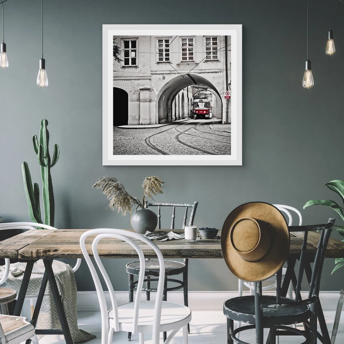 Affiche dans un cadre blanc - Poster - Dans le labyrinthe de la ville - 30x30 cm