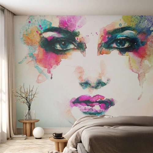 Papier Peint Photo Premium Canvas - Un portrait peint avec un arc-en-ciel - Abstraction, Visage de femme, Morceau - 350x256 cm