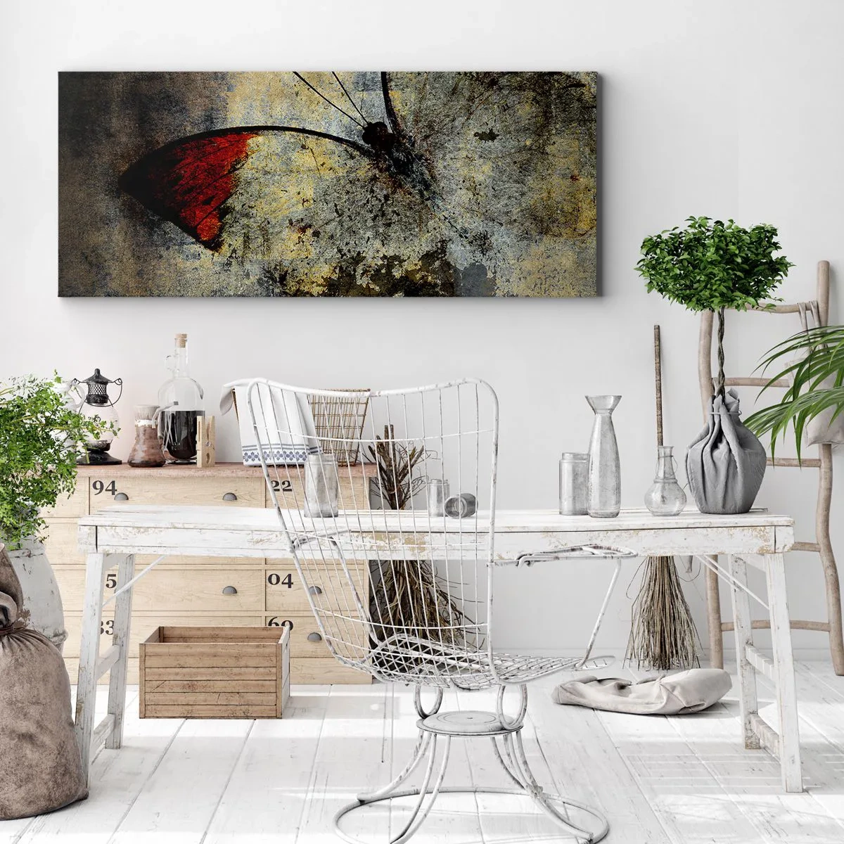 Impression sur toile - Image sur toile - Un papillon dans les tons de rouge et de gris sur un fond texturé - 120x50cm - Regarde avant que je disparaisse - Décoration murale moderne pour le salon et la chambre ARTTOR