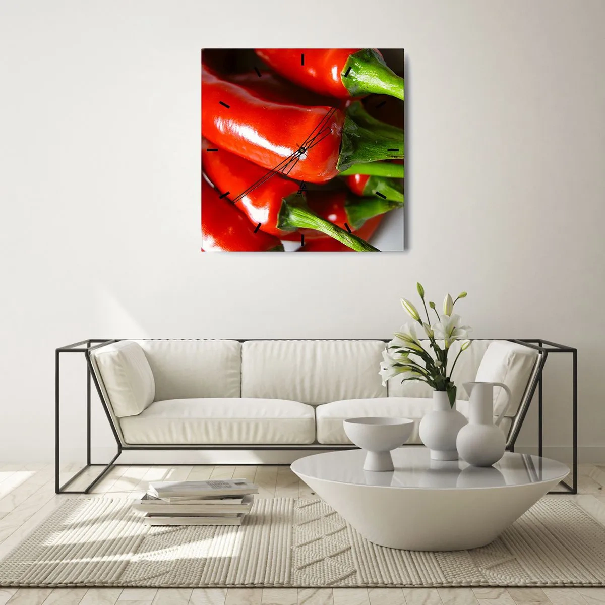 Horloge murale - Pendule murale - Gros plan de piments rouges avec des tiges vertes - 30x30cm - Juteux, brillant, lisse - Décoration murale moderne pour le salon et la chambre ARTTOR