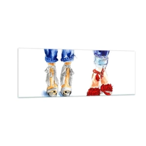 Impression sur verre - Image sur verre - Illustration de deux paires de chaussures dans des sandales élégantes et un jean - 140x50cm - Peut-être irons-nous nous promener? - Décoration murale moderne pour le salon et la chambre ARTTOR