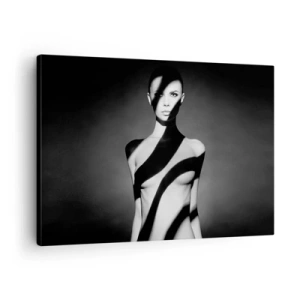 Impression sur toile - Image sur toile - Portrait noir et blanc d'une femme dans l'ombre et la lumière - 70x50cm - Dans la brillance et l'ombre - Décoration murale moderne pour le salon et la chambre ARTTOR
