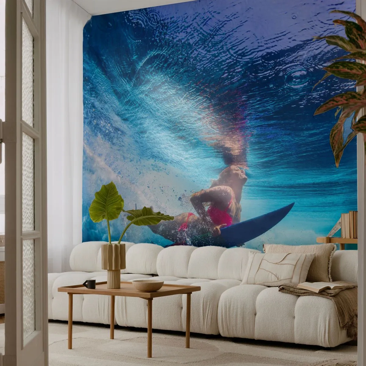 Papier Peint Photo Premium Sand - Surfeur sous l'eau dans le bleu intense de l'océan - 100x70cm - Joie profonde - Décoration murale moderne pour le salon et la chambre ARTTOR