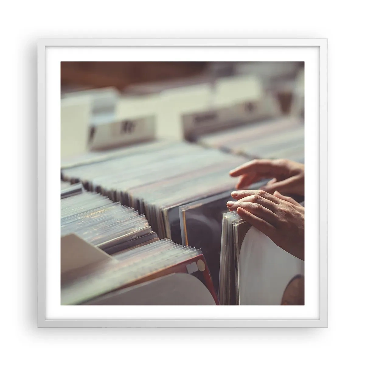 Affiche dans un cadre blanc - Poster - A la recherche d'émotions - 60x60 cm