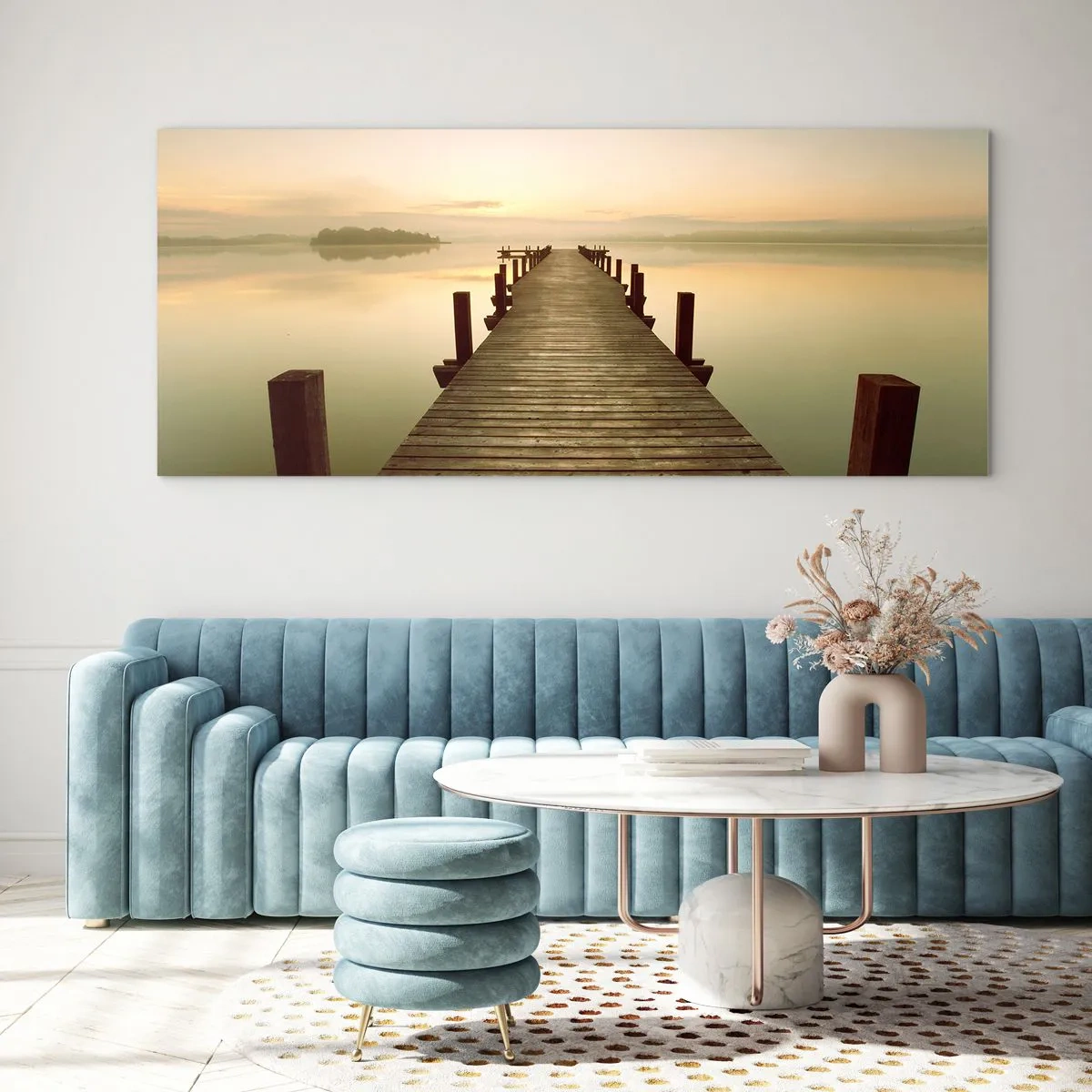 Impression sur verre - Image sur verre - Une jetée en bois sur un lac calme le matin - 160x50cm - L'aube, les premières lueurs, le jour  - Décoration murale moderne pour le salon et la chambre ARTTOR