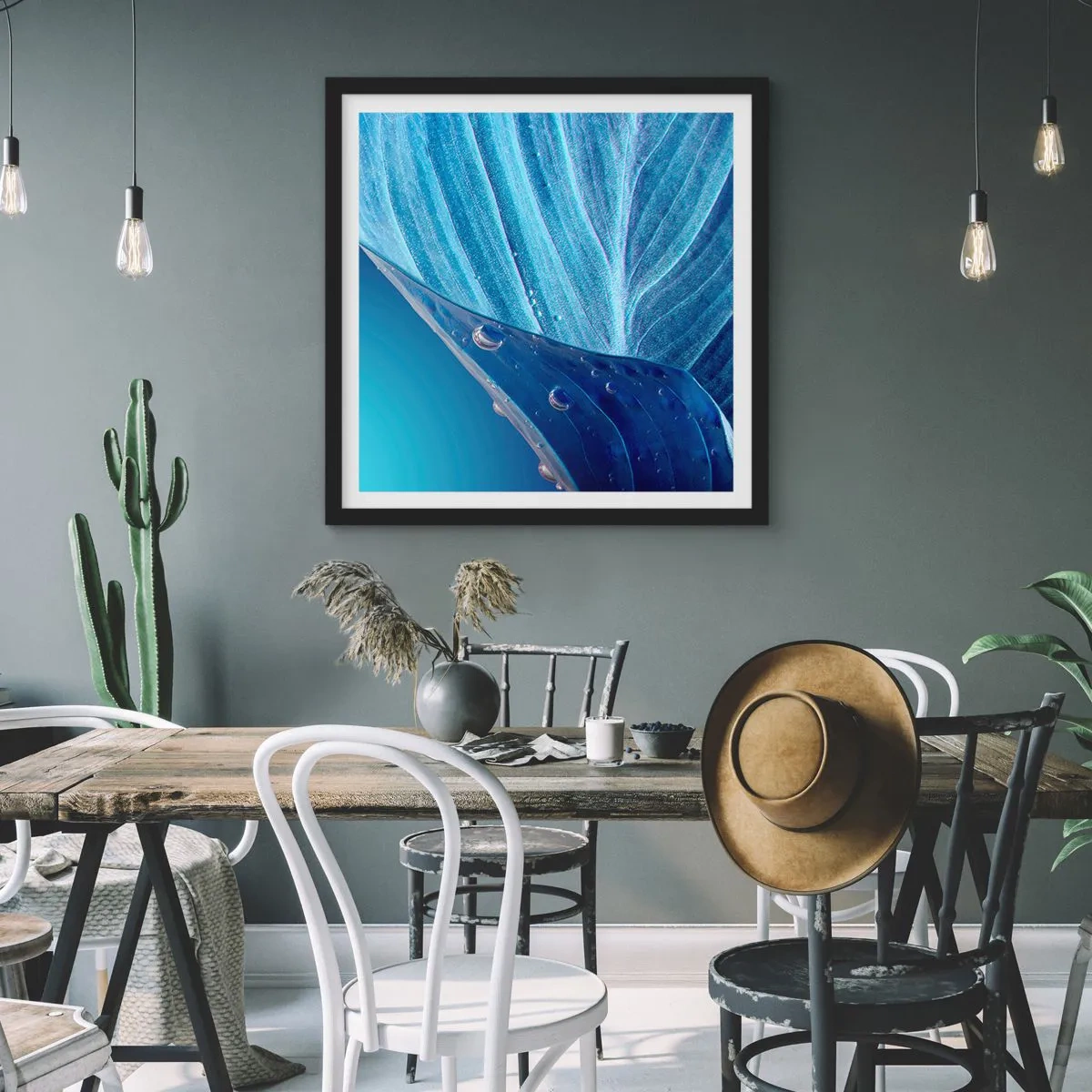 Affiche dans un cadre noir - Poster - Gouttes cachées du bleu - 50x50 cm
