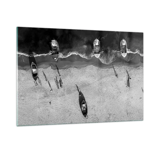 Impression sur verre - Image sur verre - Bateaux noirs et blancs et leurs ombres sur une plage de sable vue d'en haut - 120x80cm - Toujours sur le rivage… - Décoration murale moderne pour le salon et la chambre ARTTOR