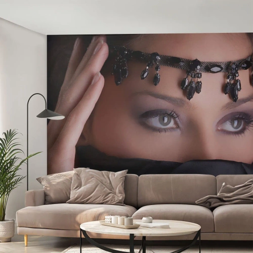 Papier Peint Autocollant Deluxe Sticker - Tentation de mystère oriental - Femme, Yeux, Culture - 100x70 cm
