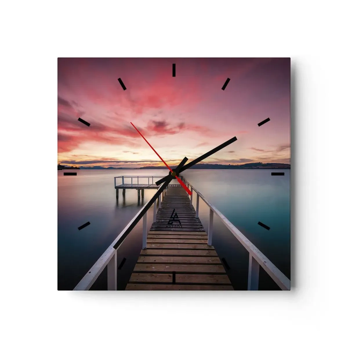 Horloge murale - Pendule murale - Une jetée menant à un lac tranquille au coucher du soleil - 30x30cm - La douce flamme du soir - Décoration murale moderne pour le salon et la chambre ARTTOR