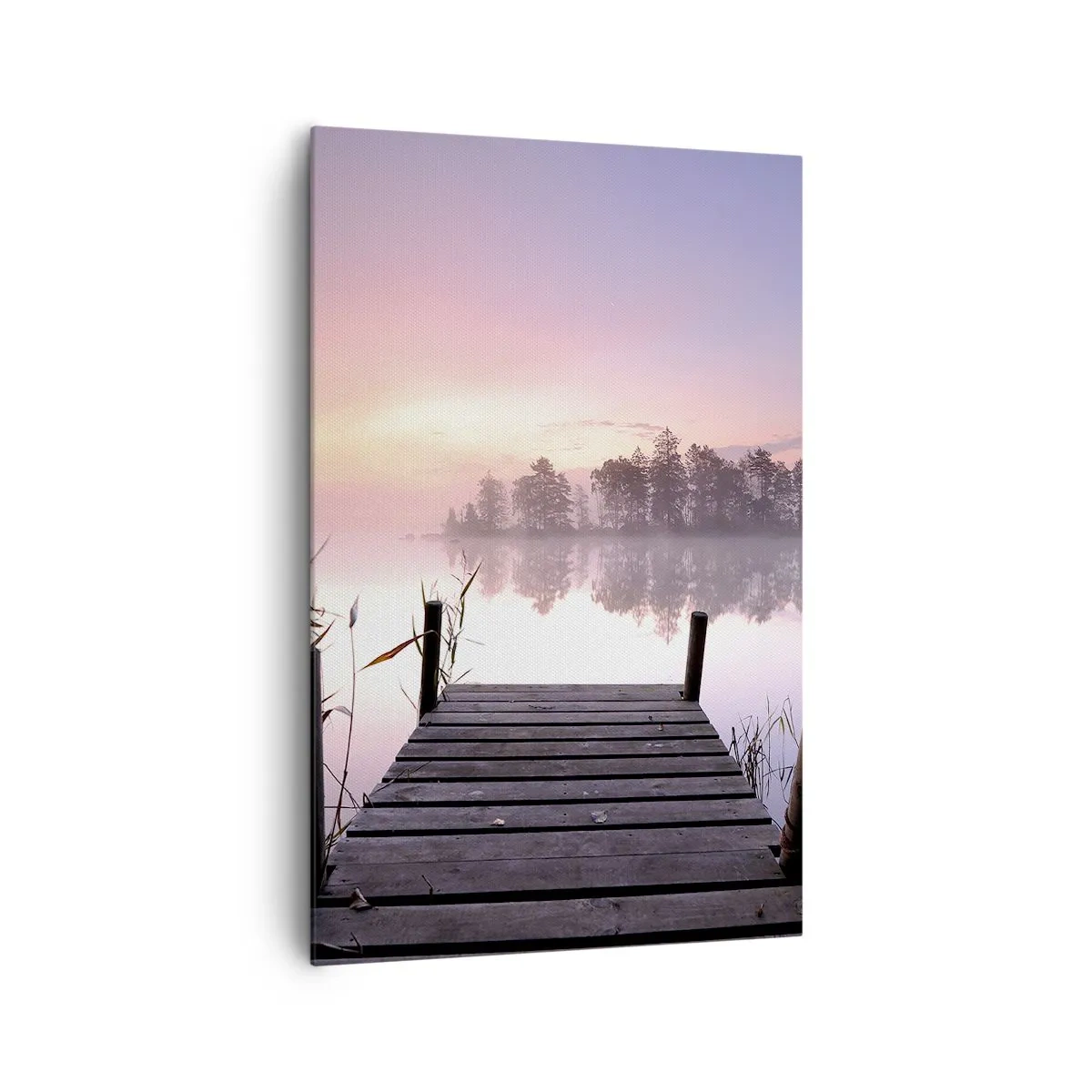 Impression sur toile - Image sur toile - Une jetée au bord du lac à l'aube avec du brouillard et un ciel pastel - 80x120cm - De la brume lilas… - Décoration murale moderne pour le salon et la chambre ARTTOR