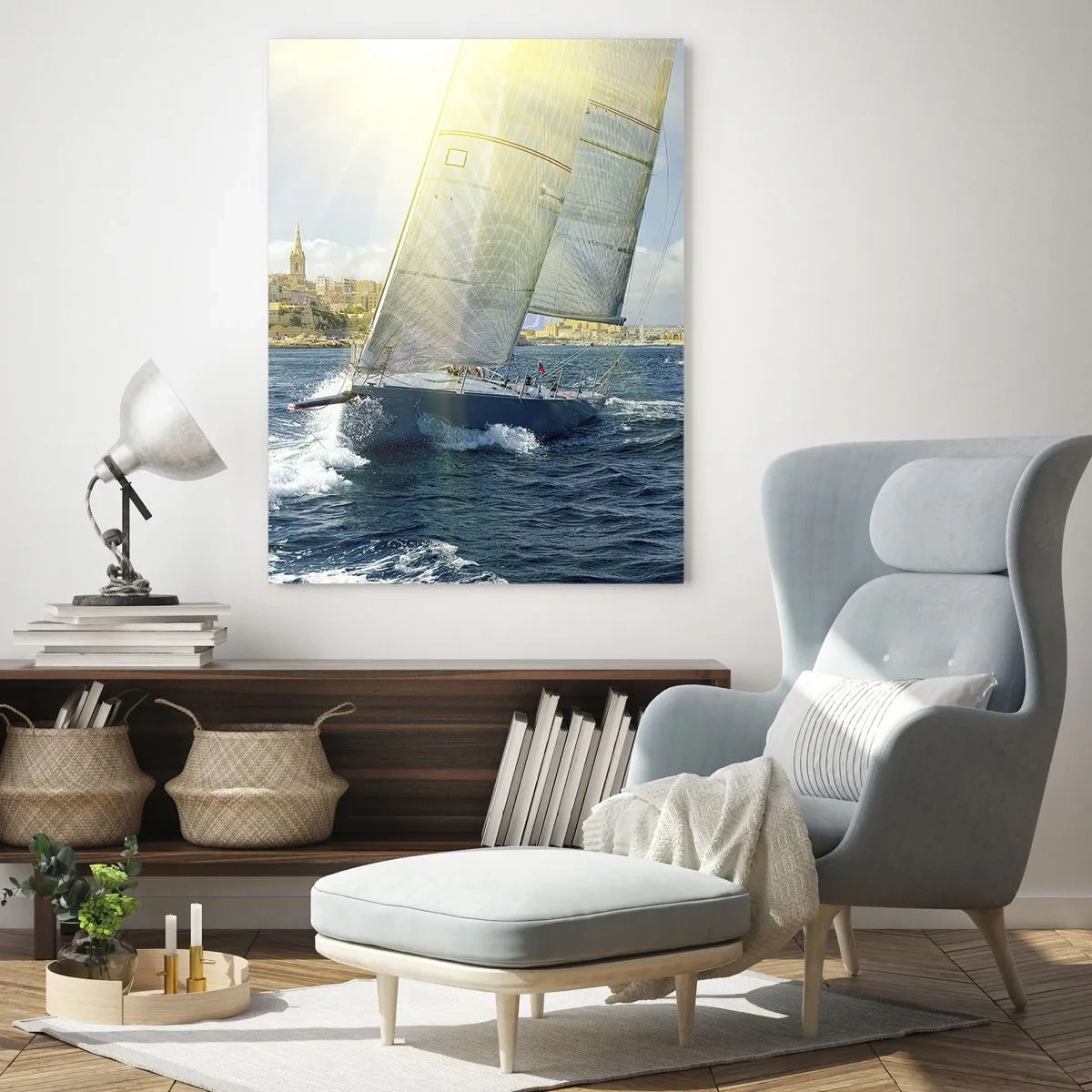 Impression sur verre - Image sur verre - Course de yachts sur fond de côte ensoleillée - 80x120cm - Il est temps de quitter la ville - Décoration murale moderne pour le salon et la chambre ARTTOR