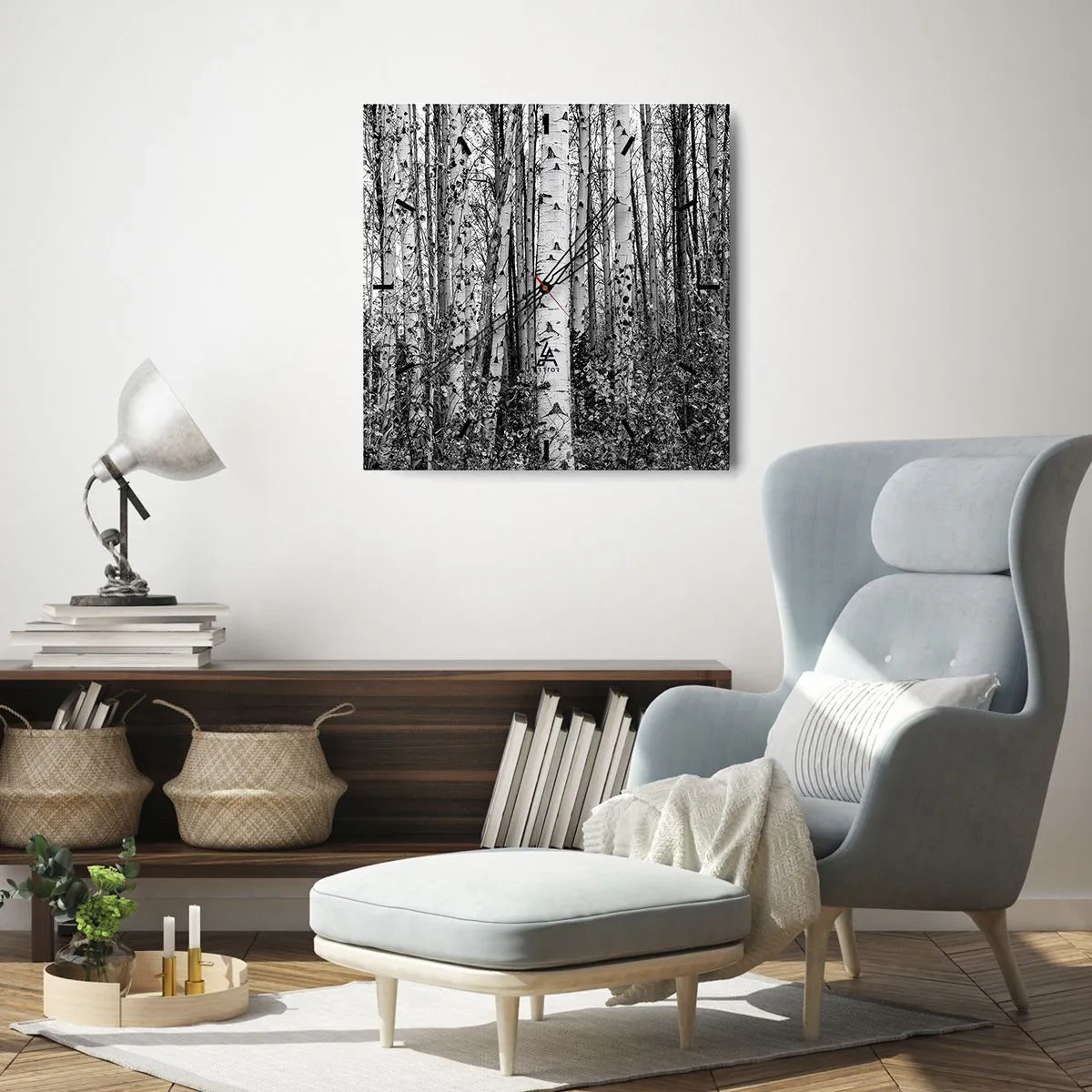Horloge murale - Pendule murale - Bouleaux noirs et blancs dans la forêt - 30x30cm - Enchevêtrement de bouleau - Décoration murale moderne pour le salon et la chambre ARTTOR