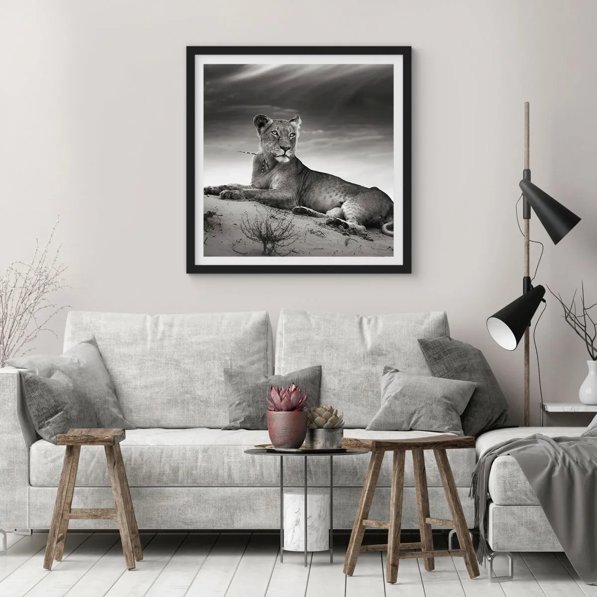 Affiche dans un cadre noir - Poster - La reine du désert reste - 50x50 cm