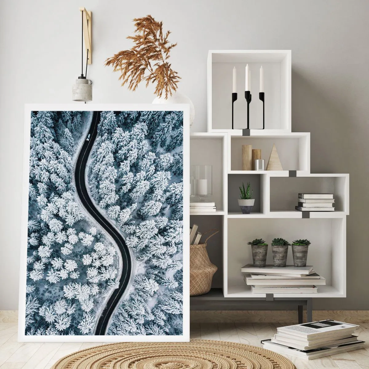 Affiche - Poster - À travers une forêt d'hiver - 70x100 cm