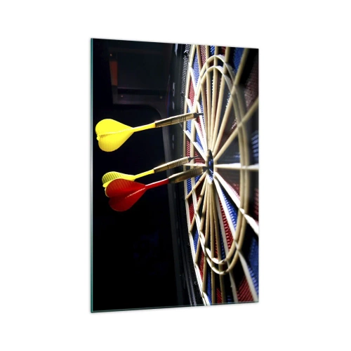 Impression sur verre - Image sur verre - Un jeu de fléchettes avec des fléchettes frappées sur un fond noir - 70x100cm - Droit au but - Décoration murale moderne pour le salon et la chambre ARTTOR