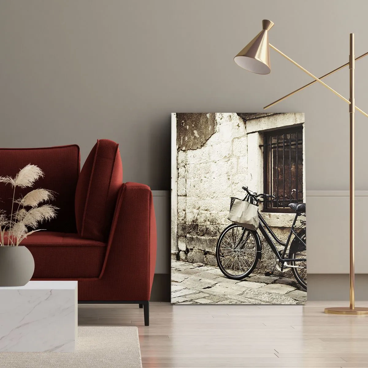 Impression sur toile - Image sur toile - Un vélo contre un mur de pierre avec une fenêtre et une porte de style rétro - 70x100cm - Retour au passé - Décoration murale moderne pour le salon et la chambre ARTTOR