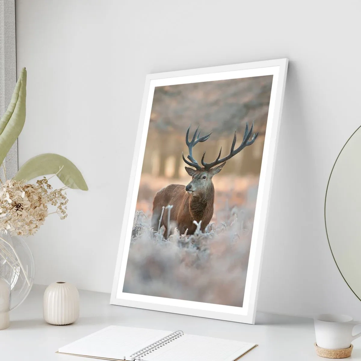 Affiche dans un cadre blanc - Poster - Une matinée animée - 70x100 cm