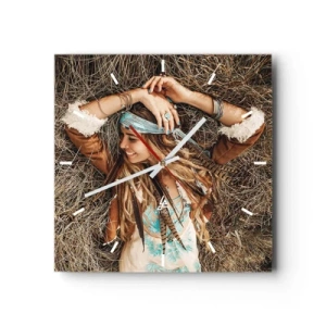 Horloge murale - Pendule murale - Femme de style bohème allongée sur du foin - 30x30cm - En route vers les années d'amour - Décoration murale moderne pour le salon et la chambre ARTTOR