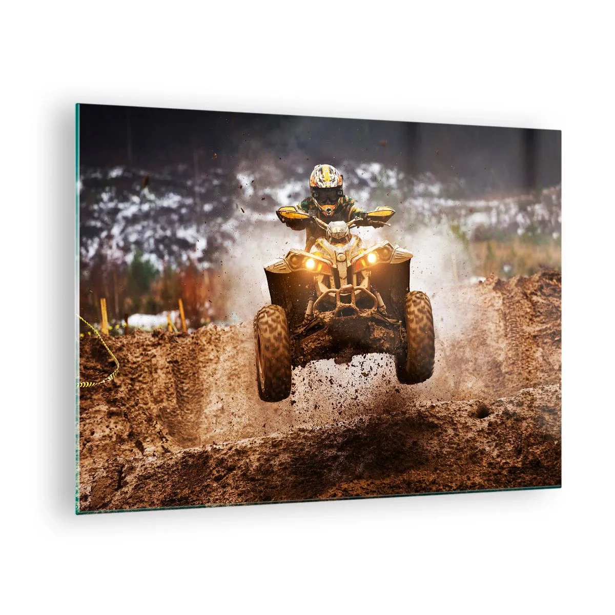 Impression sur verre - Image sur verre - Quad en action sur terrain boueux dans un environnement dynamique - 70x50cm - No risk no fun - Décoration murale moderne pour le salon et la chambre ARTTOR