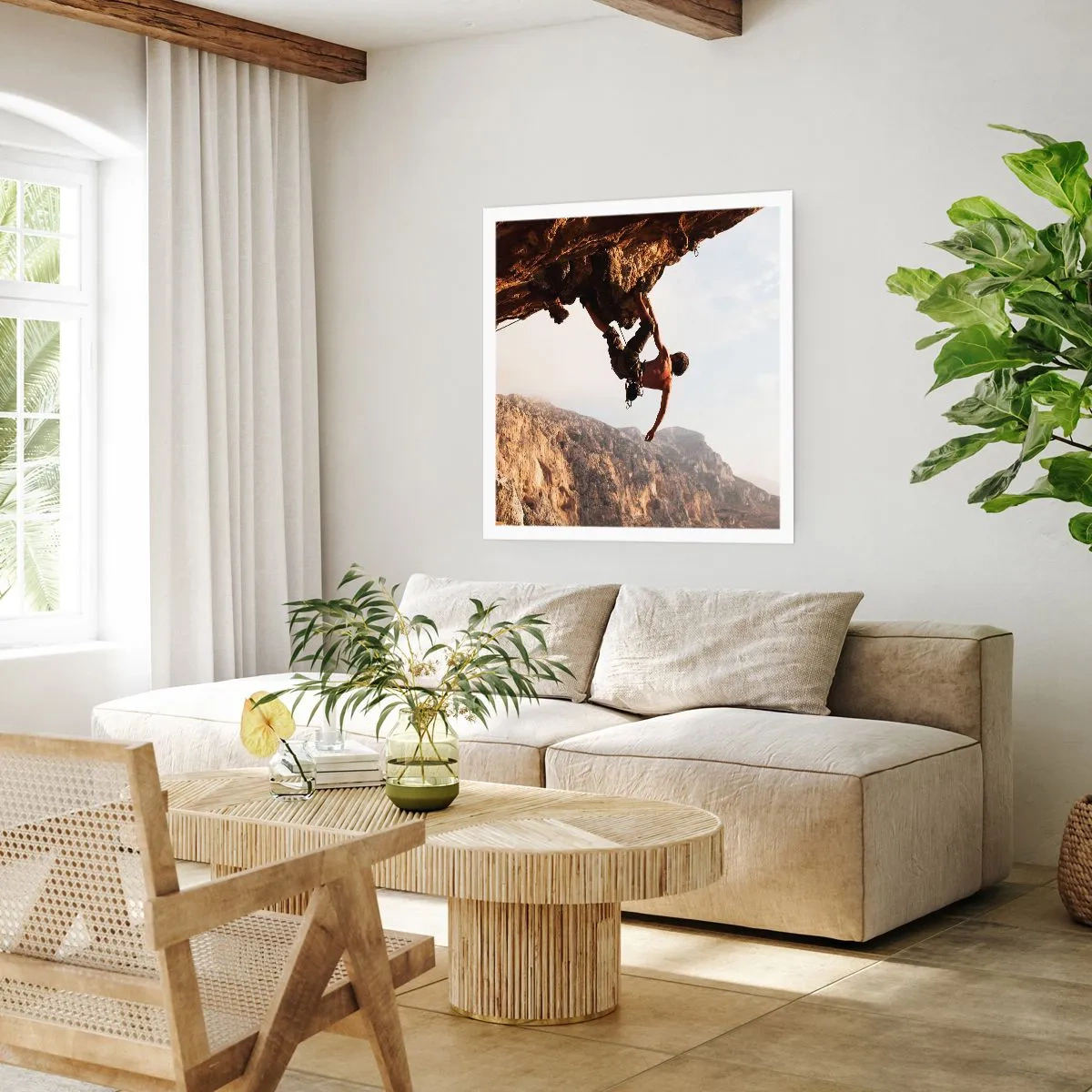 Affiche - Poster - Le monde rétréci dans une main sur une coupe de rocher - 40x40 cm