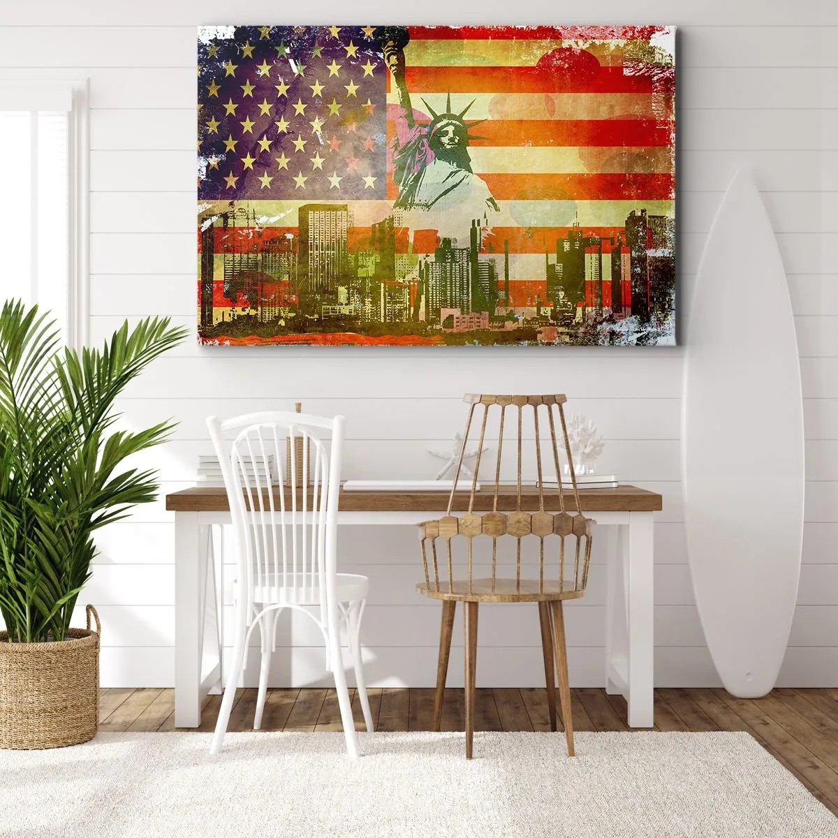 Impression sur toile - Image sur toile - La Statue de la Liberté avec en toile de fond le drapeau américain et les toits de la ville - 100x70cm - Vive l'Amérique! - Décoration murale moderne pour le salon et la chambre ARTTOR