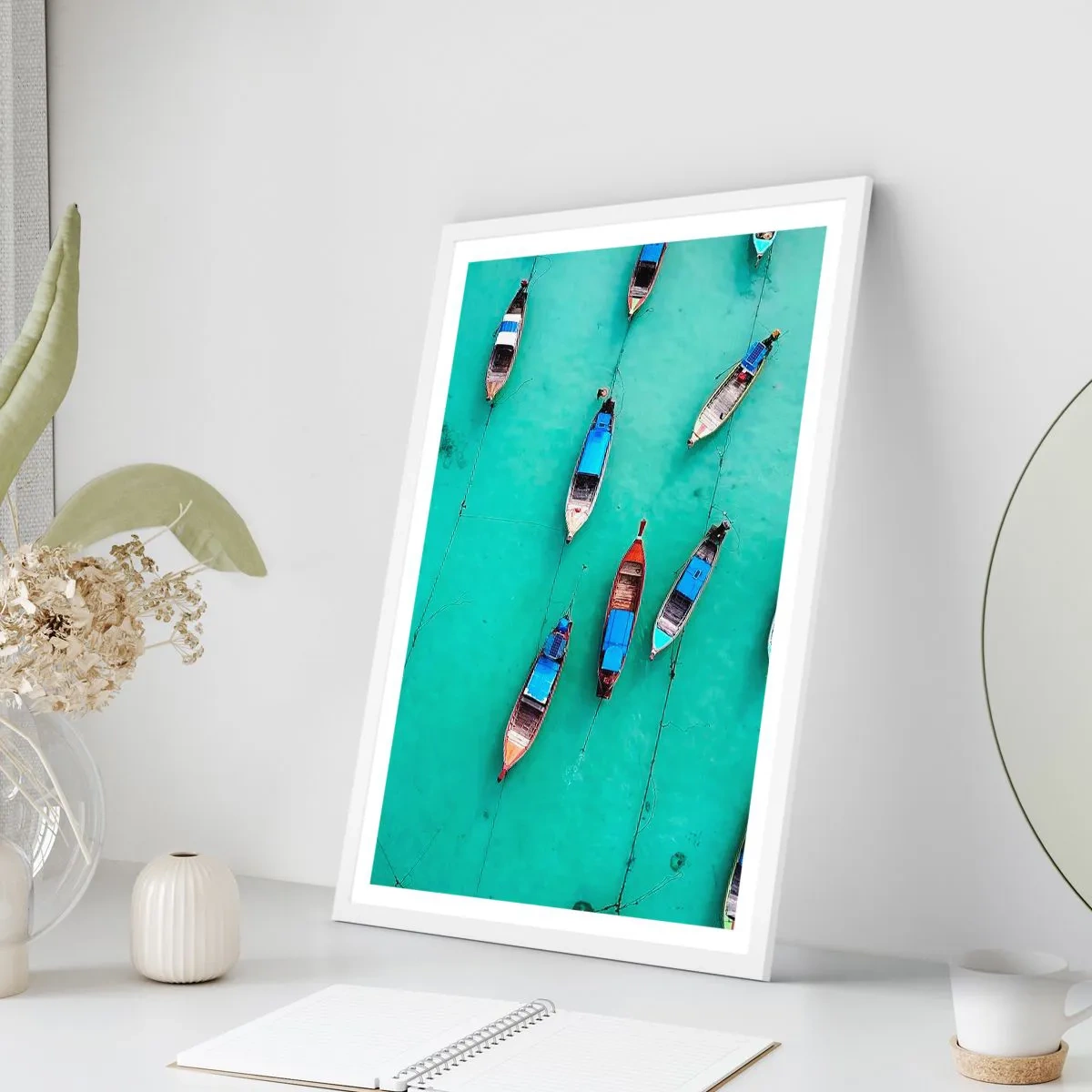 Affiche dans un cadre blanc - Poster - Dans une attente jouyeuse - 70x100 cm