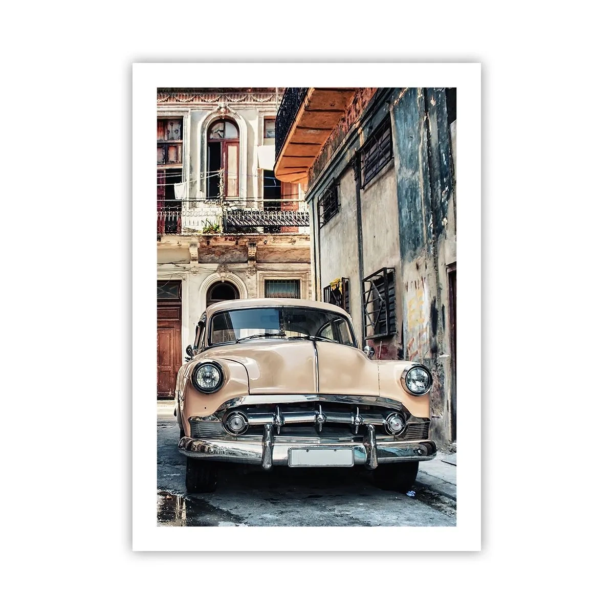 Affiche - Poster - Une voiture classique dans un décor urbain rétro - 50x70cm - Sieste à La Havane - Décoration murale moderne pour le salon et la chambre ARTTOR