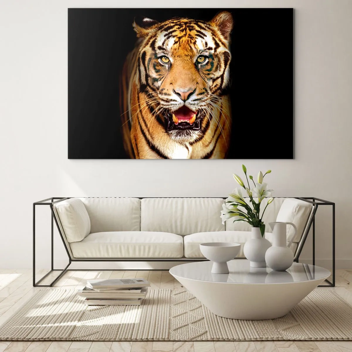 Impression sur verre - Image sur verre - Un tigre sur fond sombre avec un regard intense - 70x50cm - Le coeur sauvageon - Décoration murale moderne pour le salon et la chambre ARTTOR