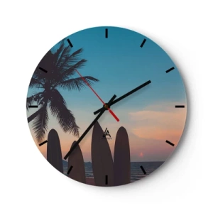 Horloge murale - Pendule murale - Plage avec un palmier et des planches de surf en arrière-plan - 30x30cm - Demain sera amusant aussi - Décoration murale moderne pour le salon, la cuisine et la chambre ARTTOR