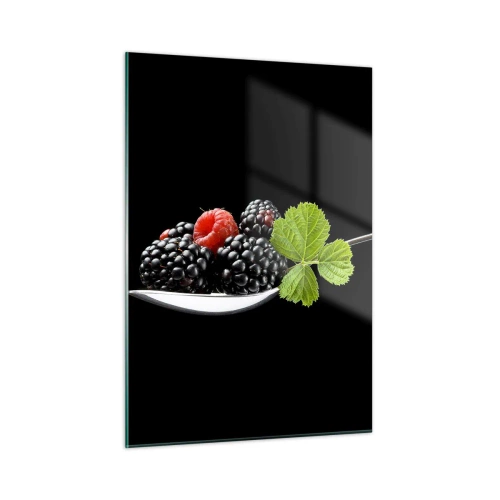 Impression sur verre - Image sur verre - Framboises et mûres sur une cuillère avec une feuille verte sur fond noir - 50x70cm - Le goût de la fraîcheur - Décoration murale moderne pour le salon et la chambre ARTTOR