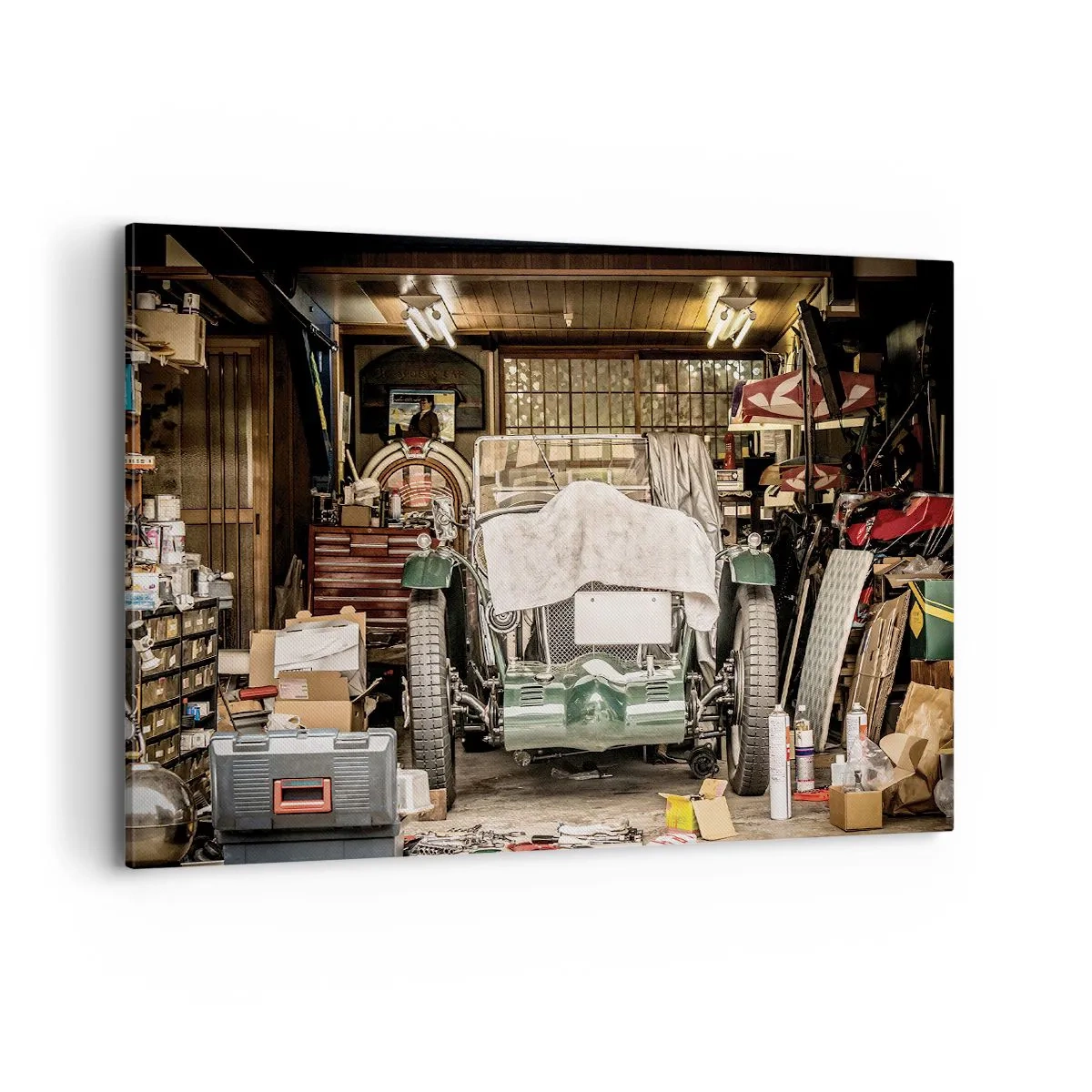 Impression sur toile - Image sur toile - Une vieille voiture dans un garage entourée d'outils et d'équipements - 100x70cm - Retour vers le passé - Décoration murale moderne pour le salon et la chambre ARTTOR