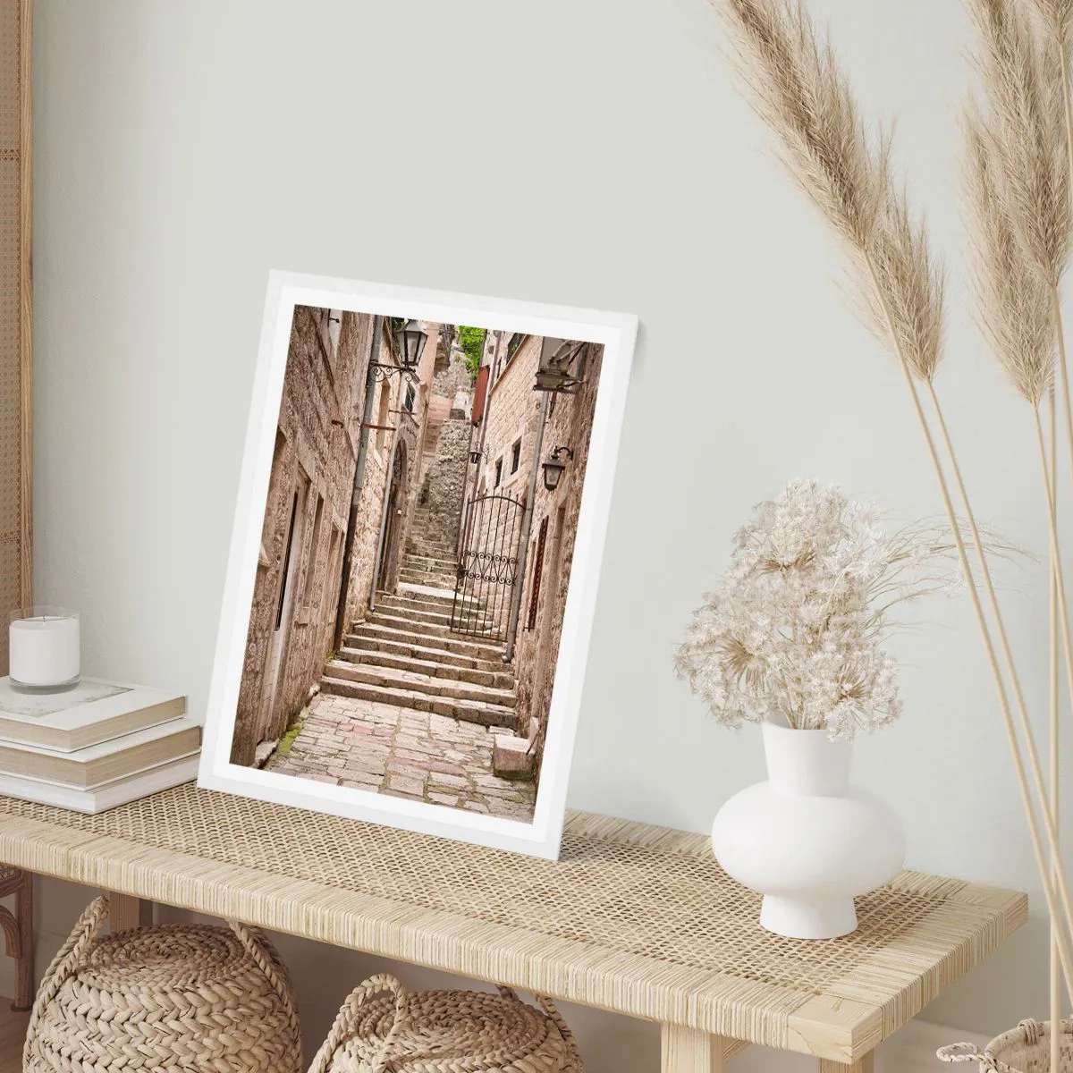 Affiche dans un cadre blanc - Poster - Une vieille ruelle magique - 40x50 cm