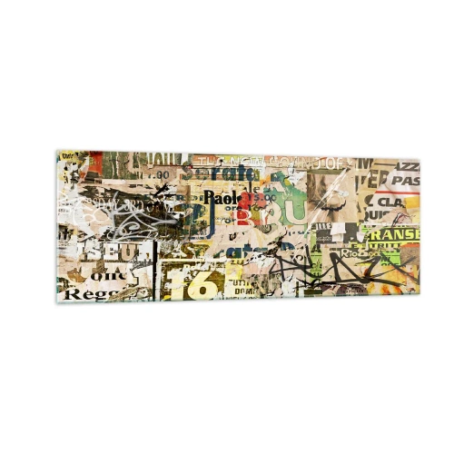 Impression sur verre - Image sur verre - Un collage de fragments de journaux et d'affiches dans un style artistique. - 140x50cm - Oh, il se passe quelque chose... - Décoration murale moderne pour le salon et la chambre ARTTOR