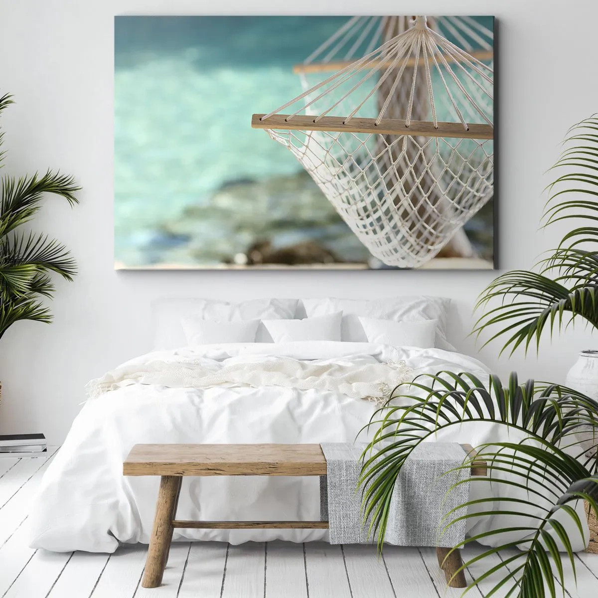 Impression sur toile - Image sur toile - Un hamac surplombant l'eau turquoise - 70x50cm - Le temps de la détente - Décoration murale moderne pour le salon et la chambre ARTTOR