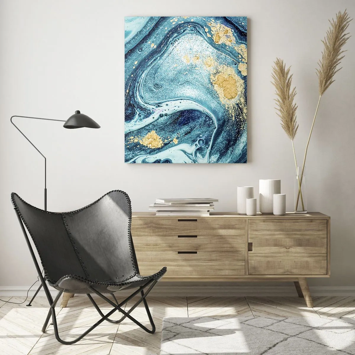Impression sur verre - Image sur verre - Une composition abstraite de vagues et d'accents dorés - 70x100cm - Vortex bleu - Décoration murale moderne pour le salon et la chambre ARTTOR