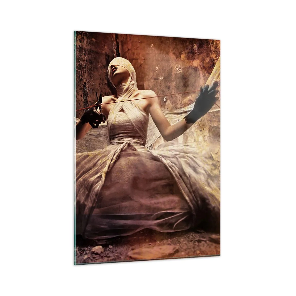 Impression sur verre - Image sur verre - Une figure de femme dans un décor artistique avec des tissus - 50x70cm - Déesse du destin - Décoration murale moderne pour le salon et la chambre ARTTOR