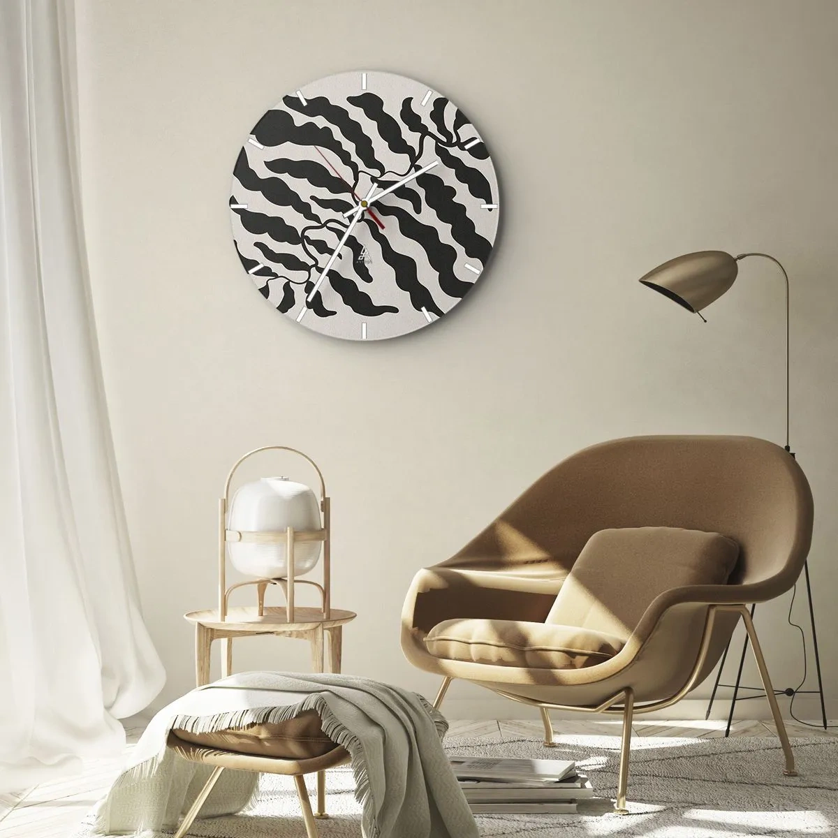 Horloge murale - Pendule murale - Formes organiques noires en forme de feuilles sur fond clair - 30x30cm - La nature du carré - Décoration murale moderne pour le salon, la cuisine et la chambre ARTTOR